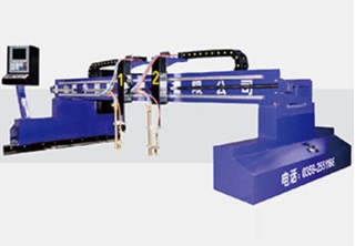 BYZ系列重型龍門數(shù)控火焰等離子切割機(jī)
